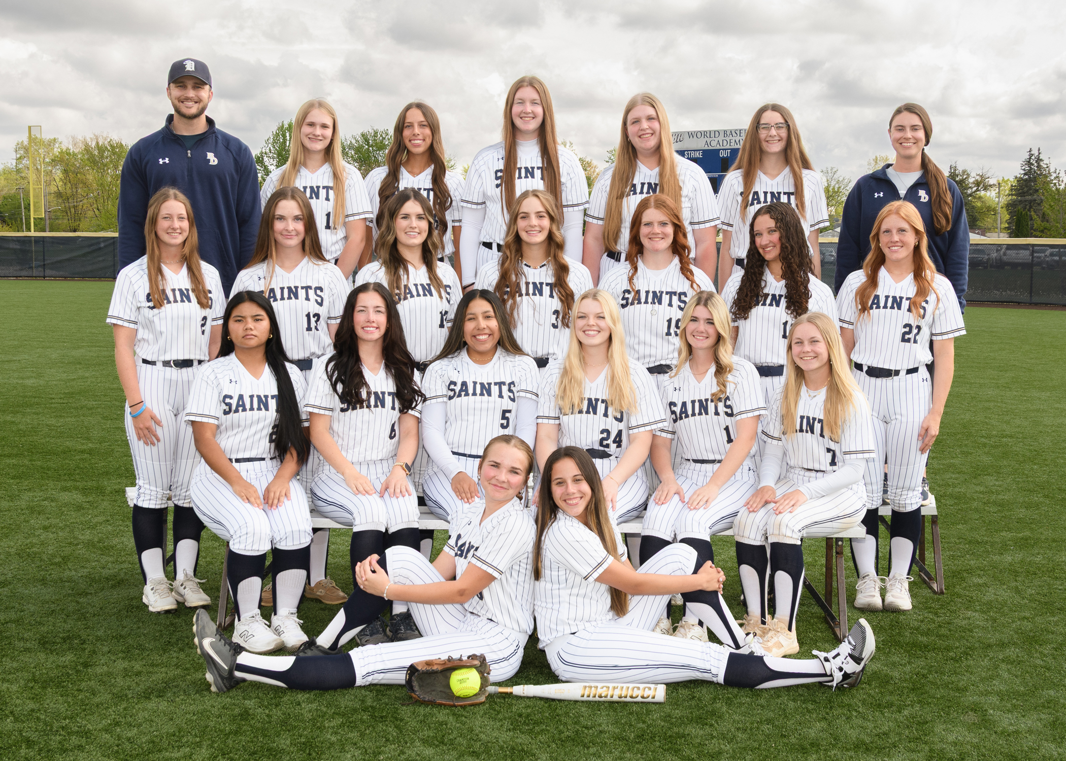softball.jpg?Revision=8qK&Timestamp=6lZcnh